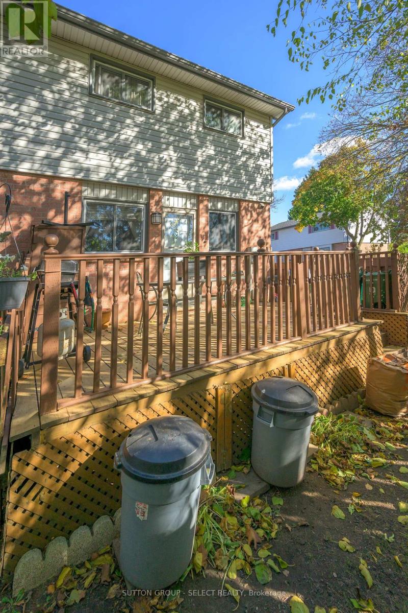 10 - 1215 Cheapside Street, London East (East C), Ontario  N5Y 5J9 - Photo 5 - X12490690