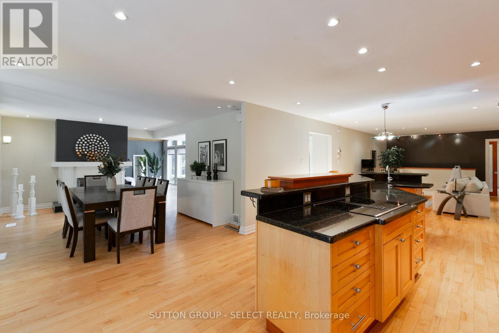 1 Shavian Court, London North (North A), Ontario  N6G 3G9 - Photo 10 - X12490774