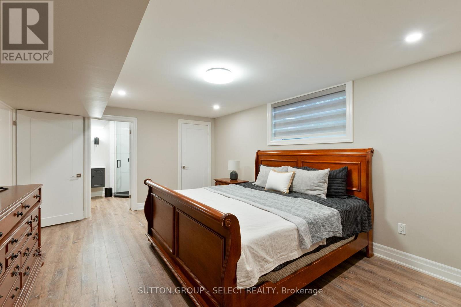 1 Shavian Court, London North (North A), Ontario  N6G 3G9 - Photo 33 - X12490774