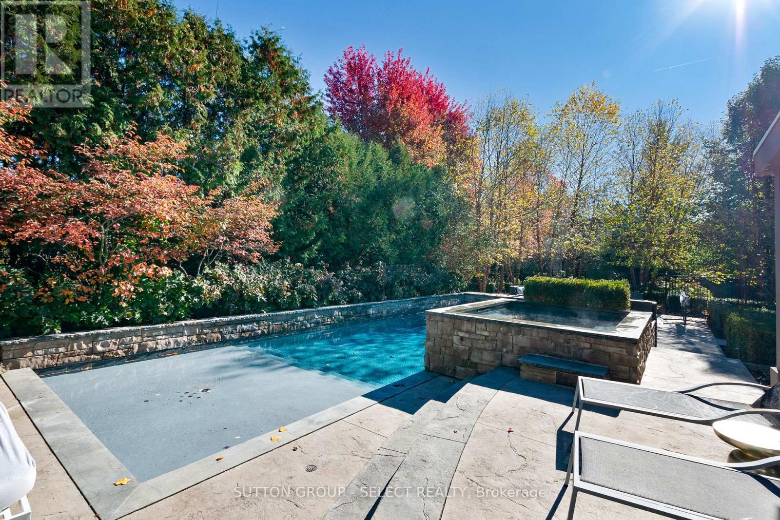 1 Shavian Court, London North (North A), Ontario  N6G 3G9 - Photo 37 - X12490774