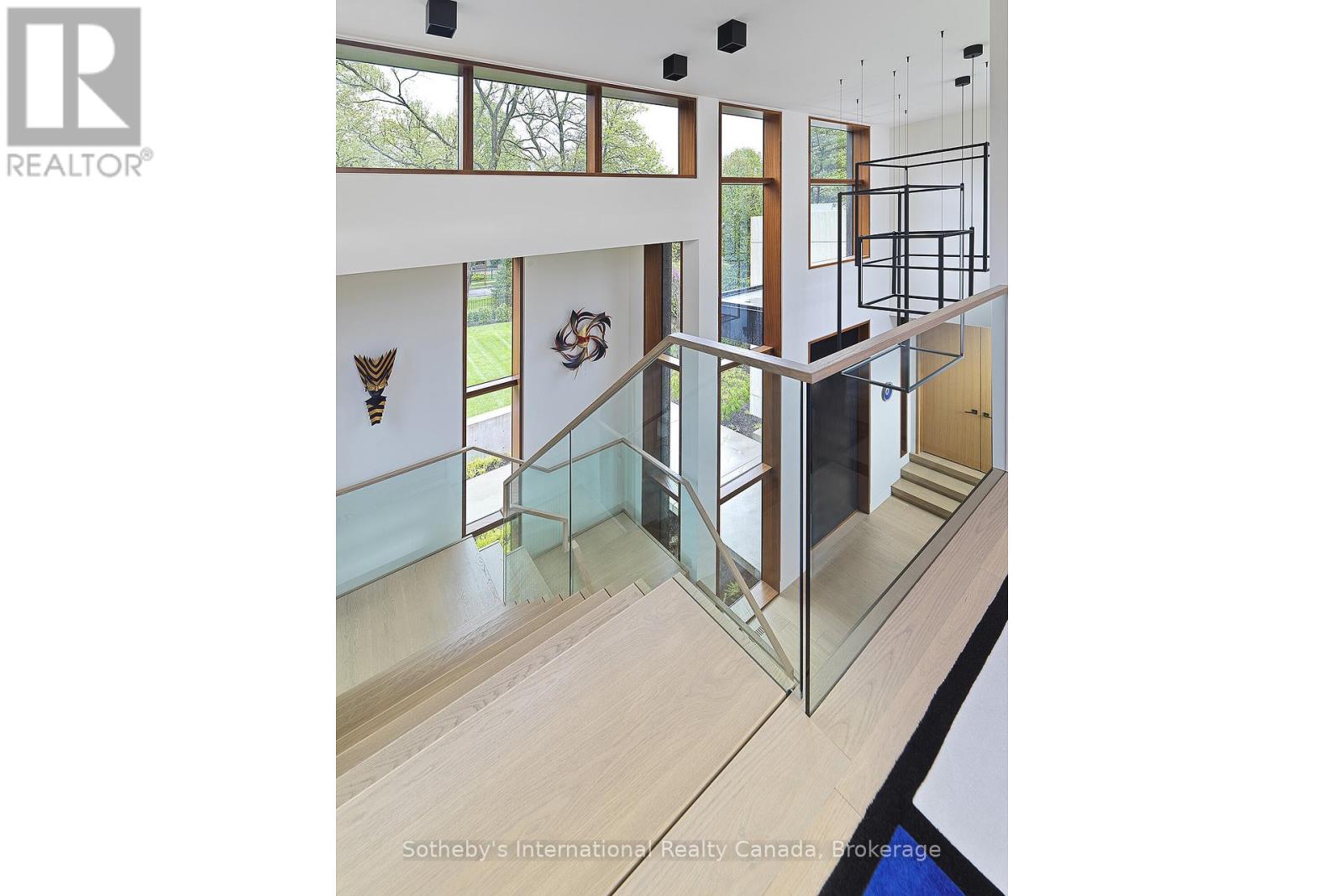 116 Chartwell Road, Oakville (Oo Old Oakville), Ontario  L6J 3Z6 - Photo 16 - W12490592