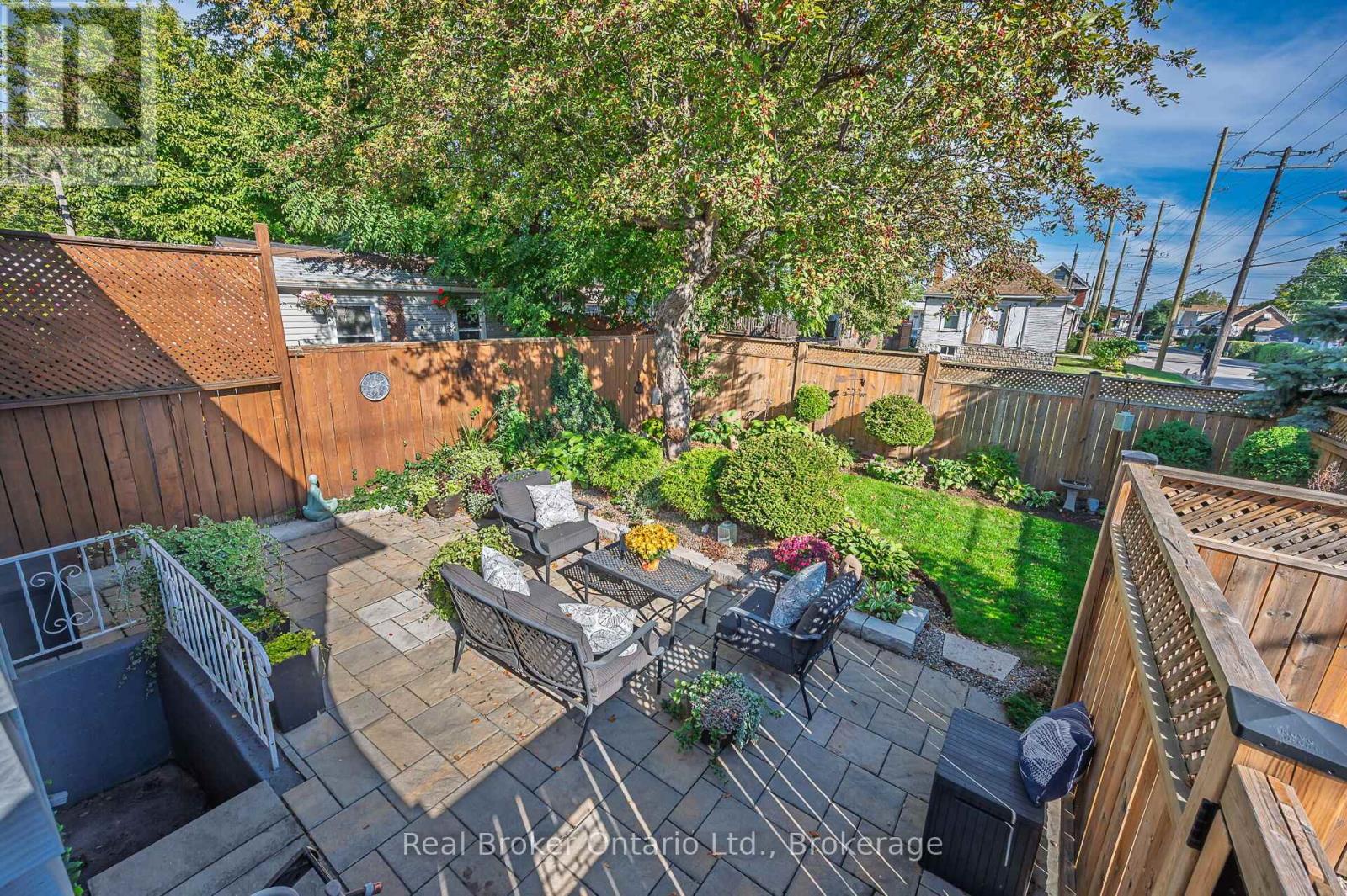 62 Wexford Avenue N, Hamilton (Crown Point), Ontario  L8H 4M4 - Photo 22 - X12490800