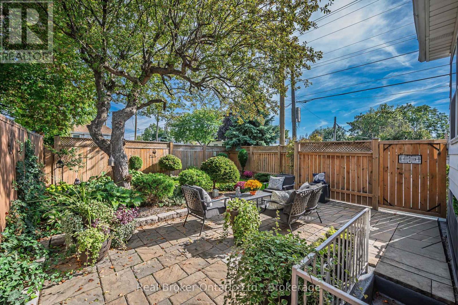 62 Wexford Avenue N, Hamilton (Crown Point), Ontario  L8H 4M4 - Photo 23 - X12490800