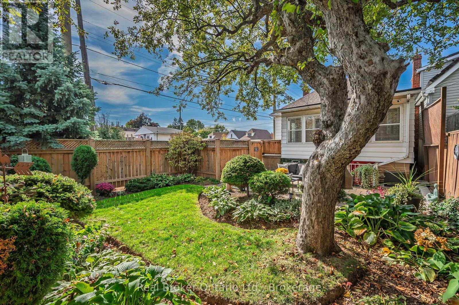 62 Wexford Avenue N, Hamilton (Crown Point), Ontario  L8H 4M4 - Photo 29 - X12490800