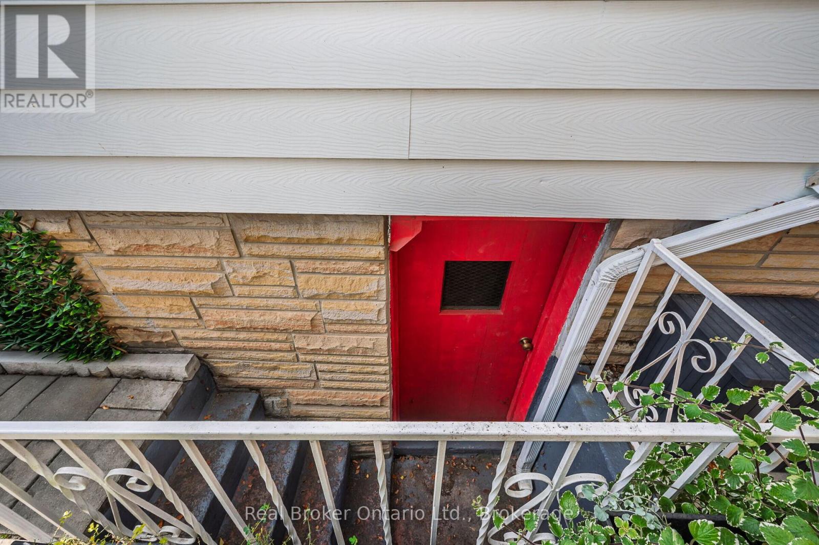 62 Wexford Avenue N, Hamilton (Crown Point), Ontario  L8H 4M4 - Photo 30 - X12490800