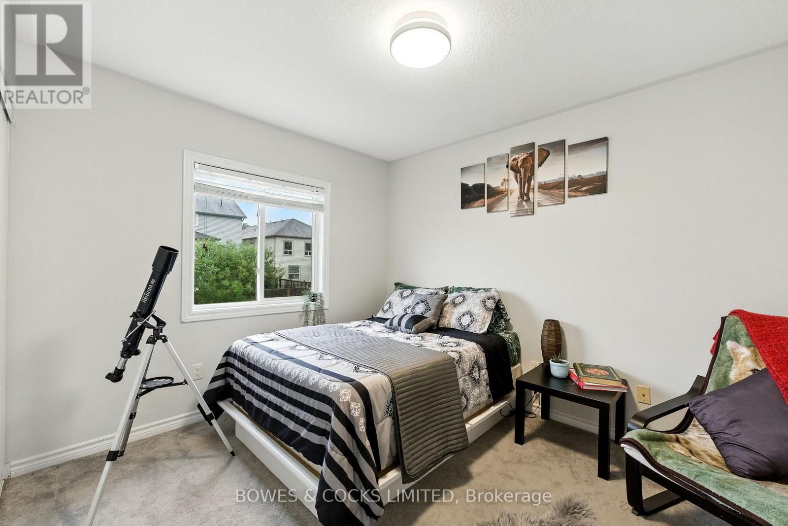 210 Farrier Crescent, Peterborough, Ontario K9L 0A6 - Photo 24 - X12489970