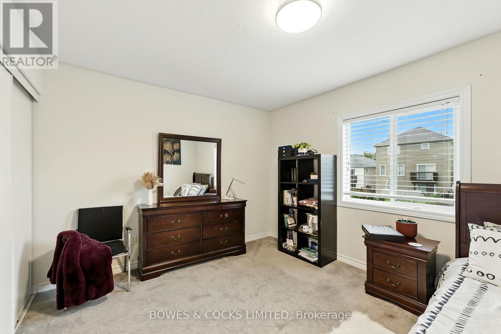 210 Farrier Crescent, Peterborough, Ontario K9L 0A6 - Photo 26 - X12489970