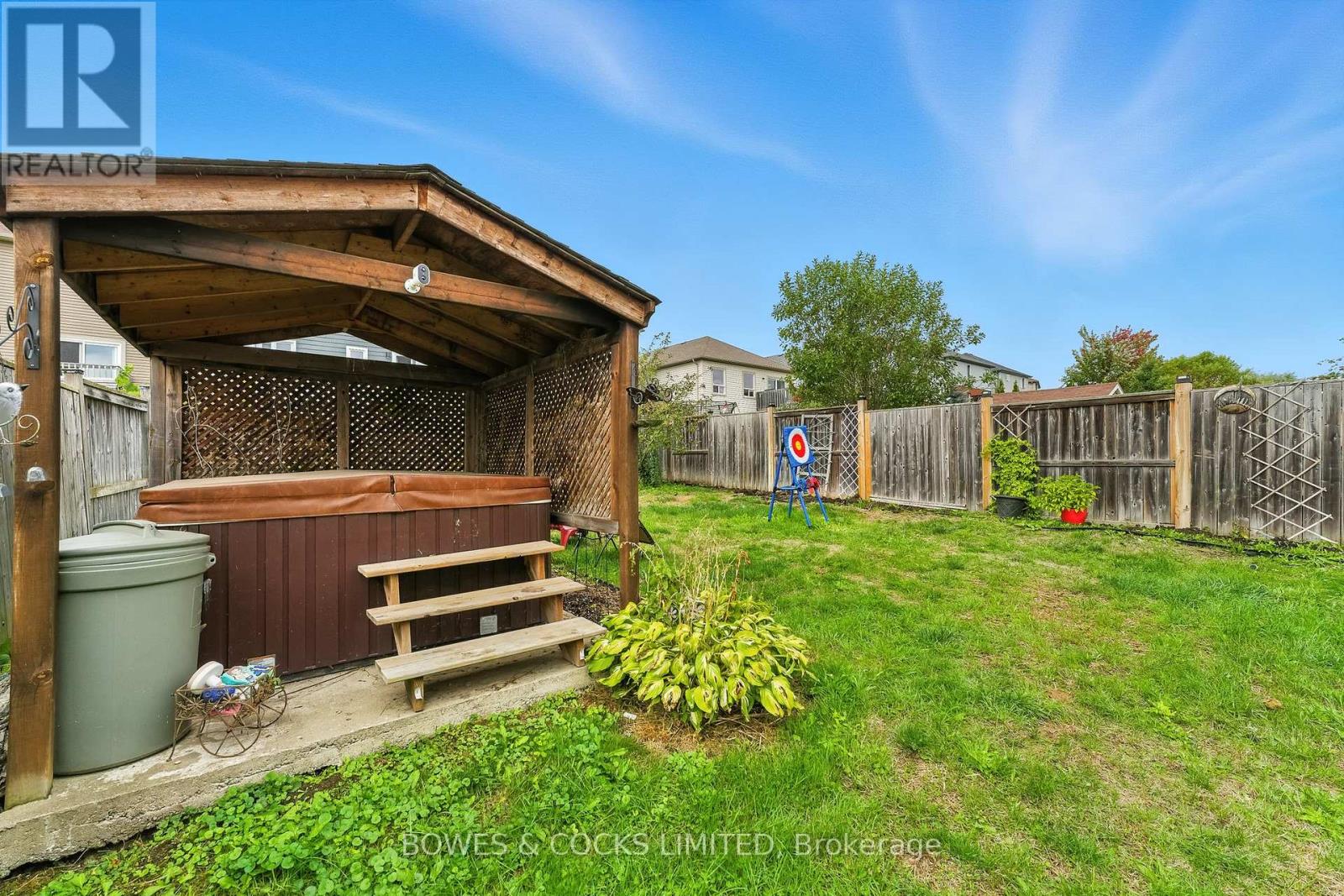 210 Farrier Crescent, Peterborough, Ontario K9L 0A6 - Photo 38 - X12489970