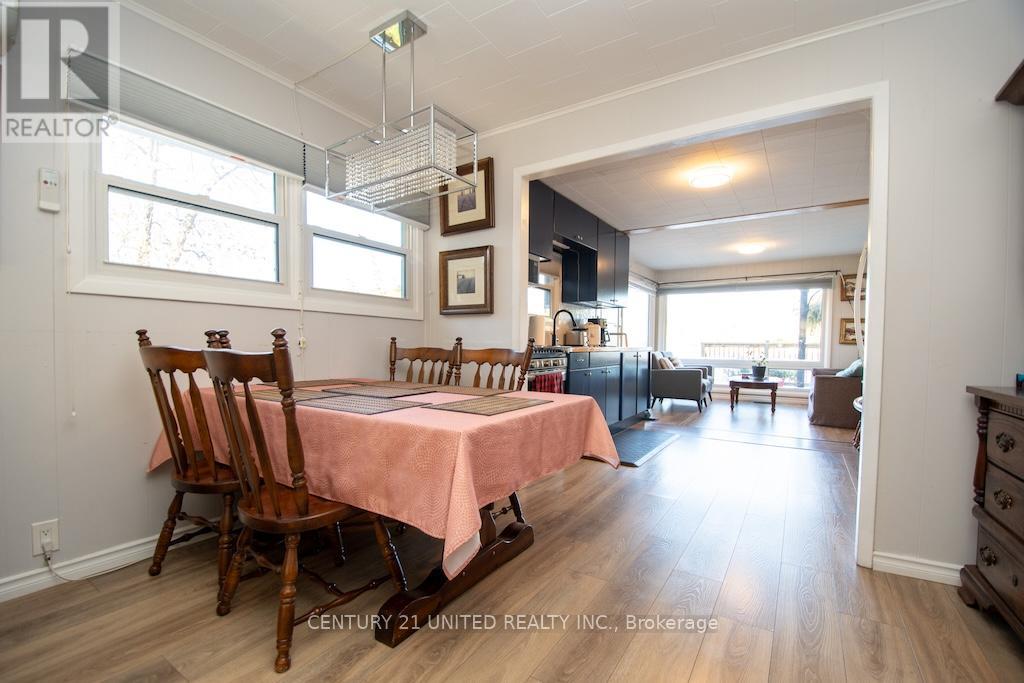 131 Homewood Avenue, Trent Hills, Ontario K0L 1Y0 - Photo 14 - X12490064