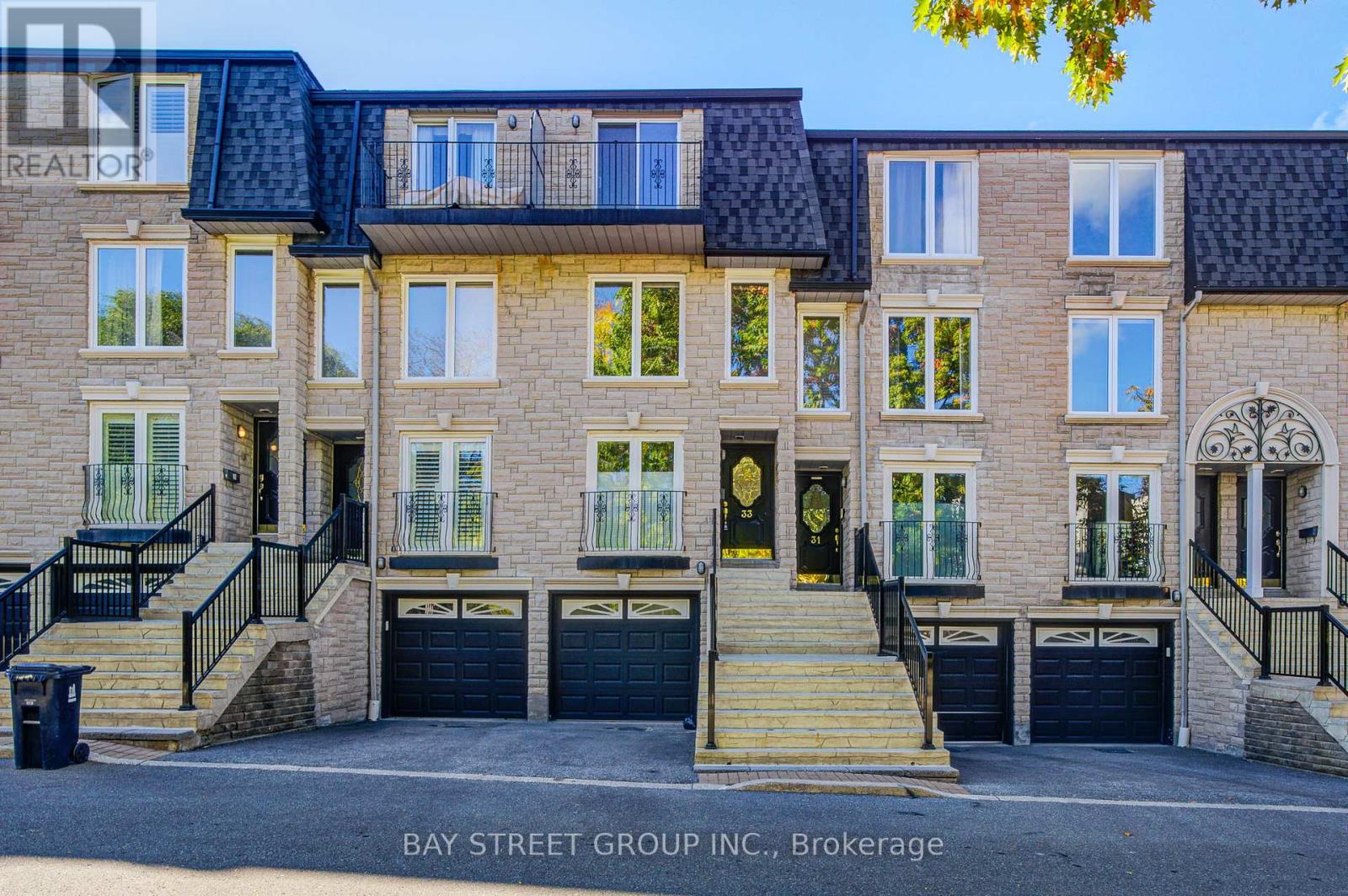 3 - 33 BIRCHBANK LANE, Toronto, Ontario