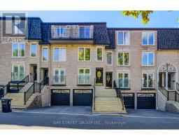 3 - 33 BIRCHBANK LANE, Toronto, Ontario