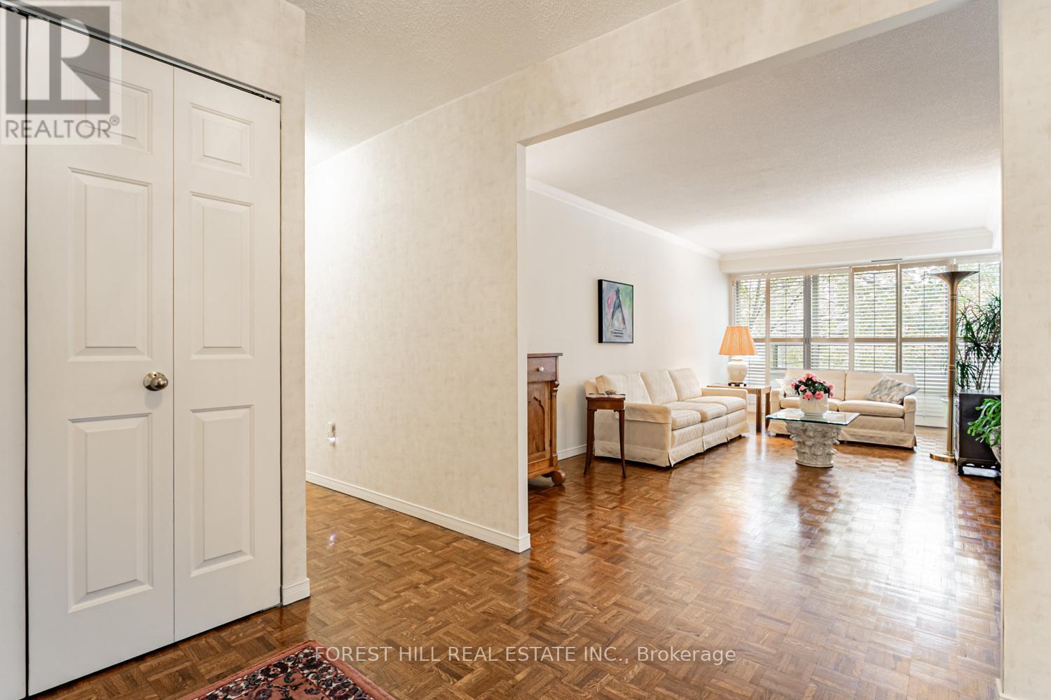 307 - 18 Lower Village Gate, Toronto, Ontario  M5P 3M1 - Photo 5 - C12490276