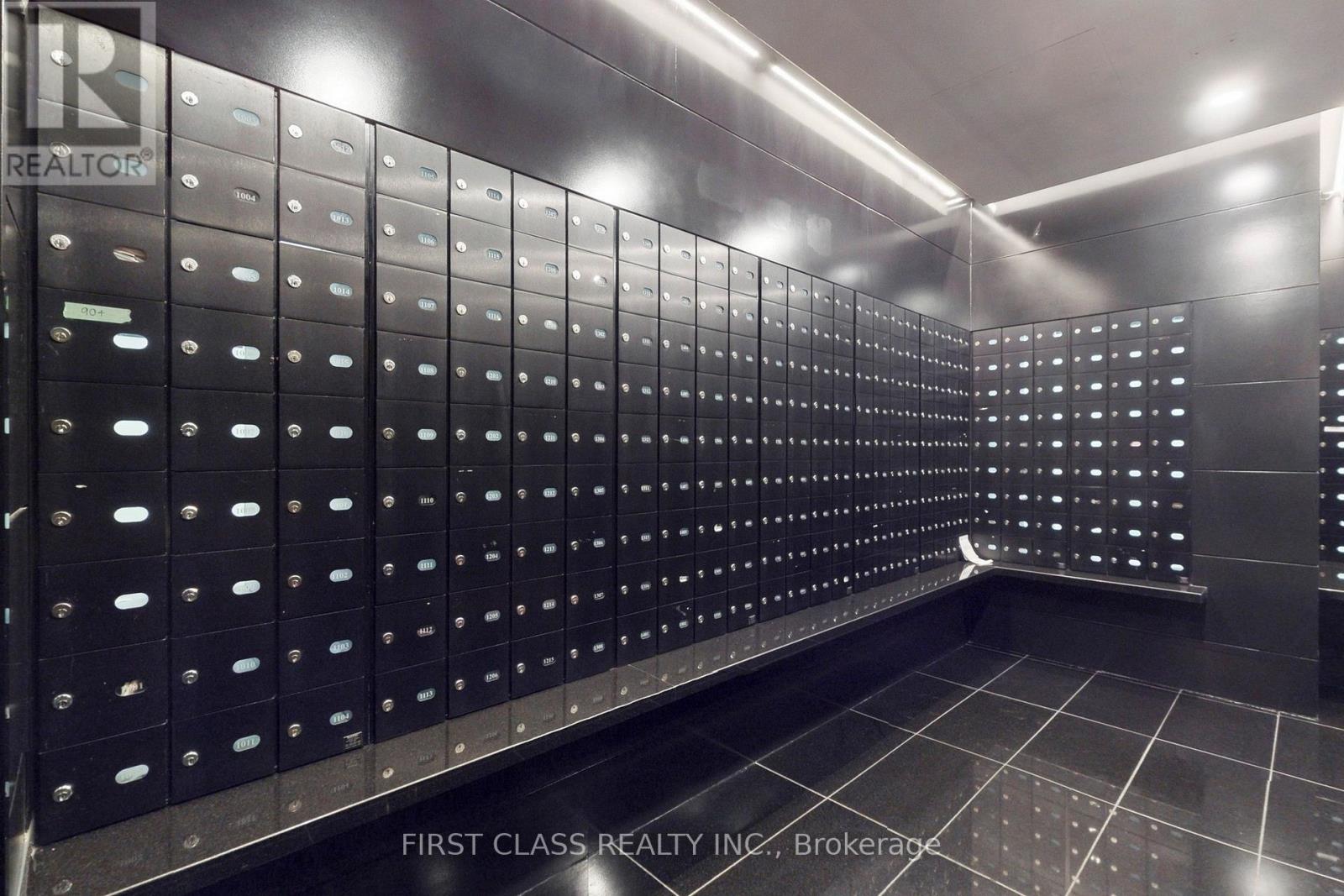 2708 - 88 Blue Jays Way, Toronto (Waterfront Communities), Ontario  M5V 0L7 - Photo 37 - C12490290