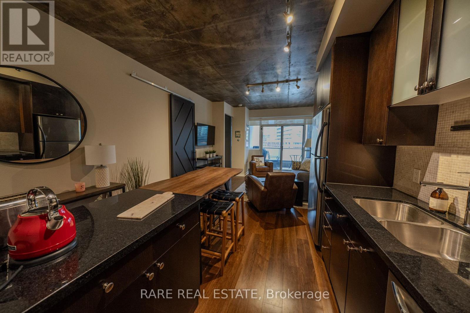 720 - 1 Shaw Street, Toronto, Ontario  M6K 0A1 - Photo 19 - C12490318