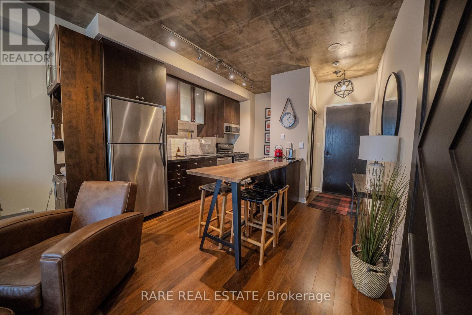 720 - 1 Shaw Street, Toronto, Ontario  M6K 0A1 - Photo 5 - C12490318