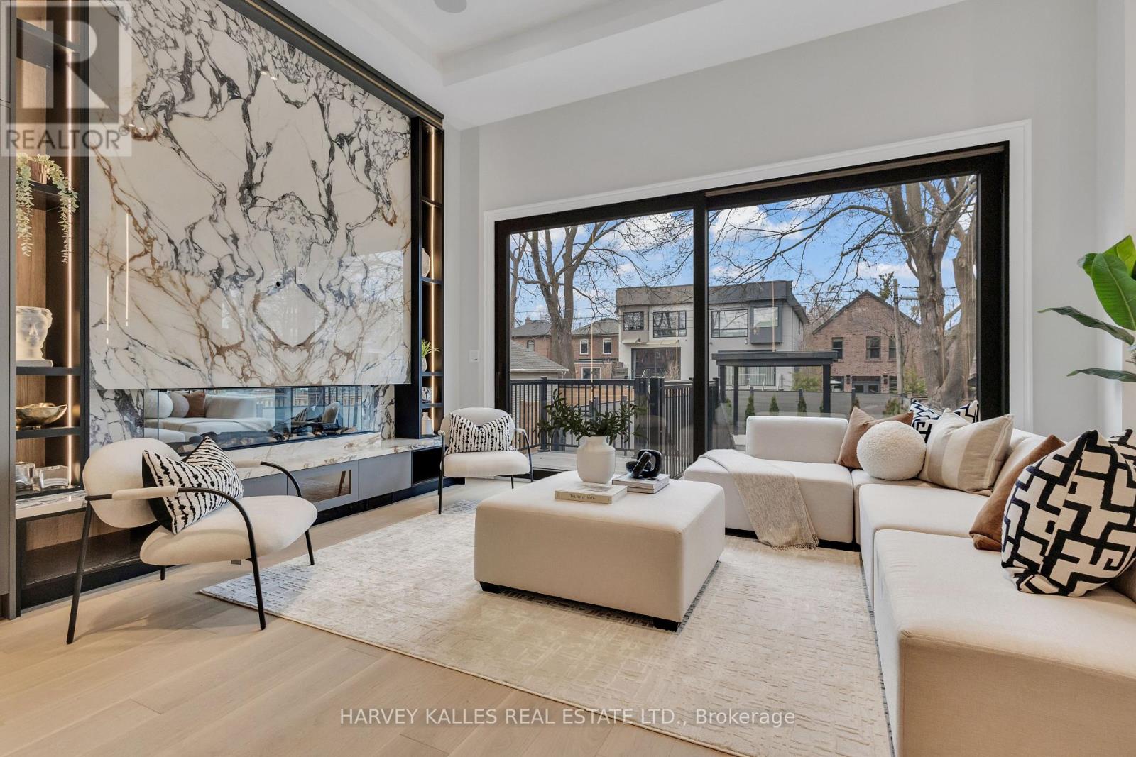 116 Briar Hill Avenue, Toronto, Ontario  M4R 1H9 - Photo 11 - C12490362