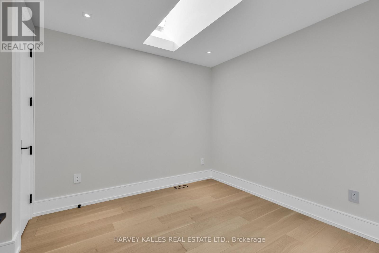 116 Briar Hill Avenue, Toronto, Ontario  M4R 1H9 - Photo 27 - C12490362