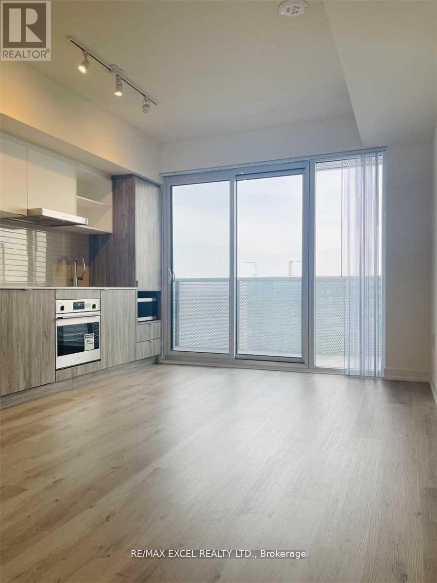 4210 - 138 Downes Street, Toronto, Ontario  M5E 0E4 - Photo 7 - C12490386