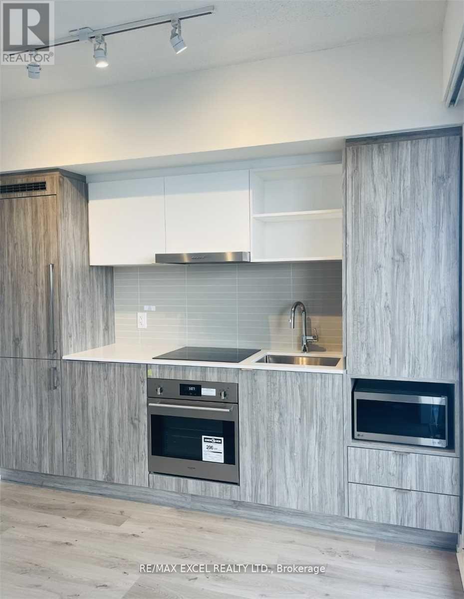 4210 - 138 Downes Street, Toronto, Ontario  M5E 0E4 - Photo 8 - C12490386