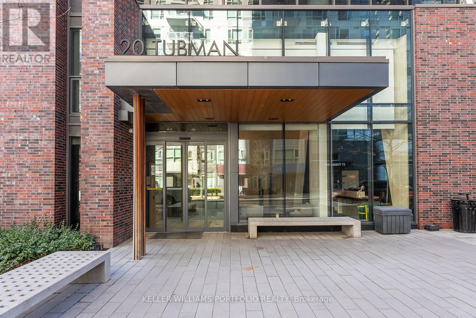 1303 - 20 Tubman Avenue, Toronto, Ontario  M5A 0M8 - Photo 32 - C12490424