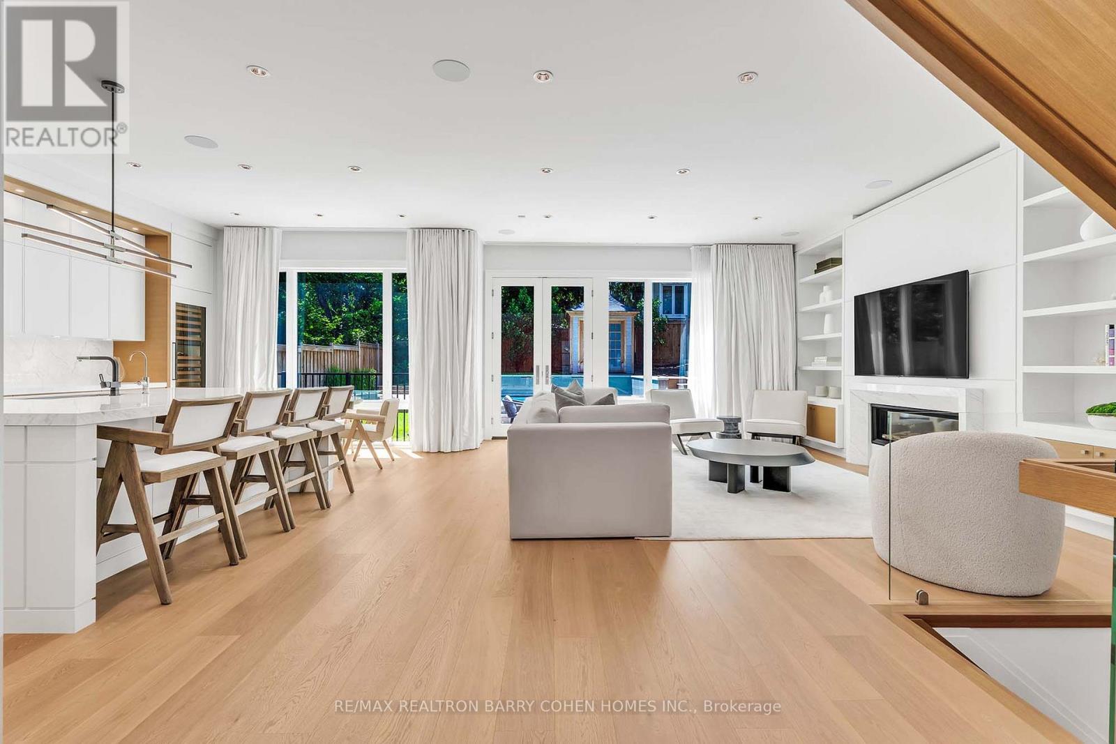 91 Lawrence Crescent, Toronto, Ontario  M4N 1N3 - Photo 11 - C12490444