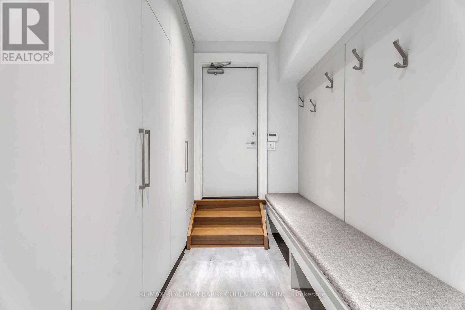 91 Lawrence Crescent, Toronto, Ontario  M4N 1N3 - Photo 27 - C12490444