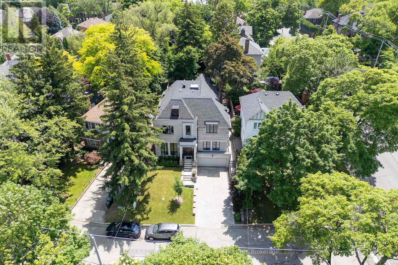 91 Lawrence Crescent, Toronto, Ontario  M4N 1N3 - Photo 32 - C12490444