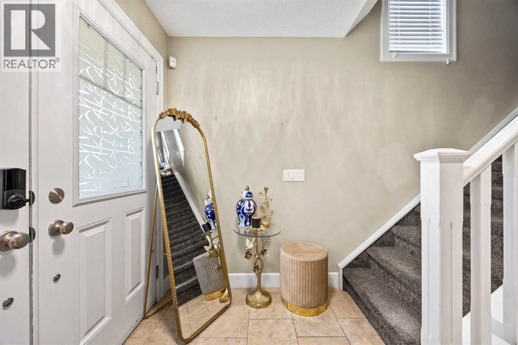 148 Viewpointe Terrace, Chestermere, Alberta  T1X 0P9 - Photo 2 - A2267436