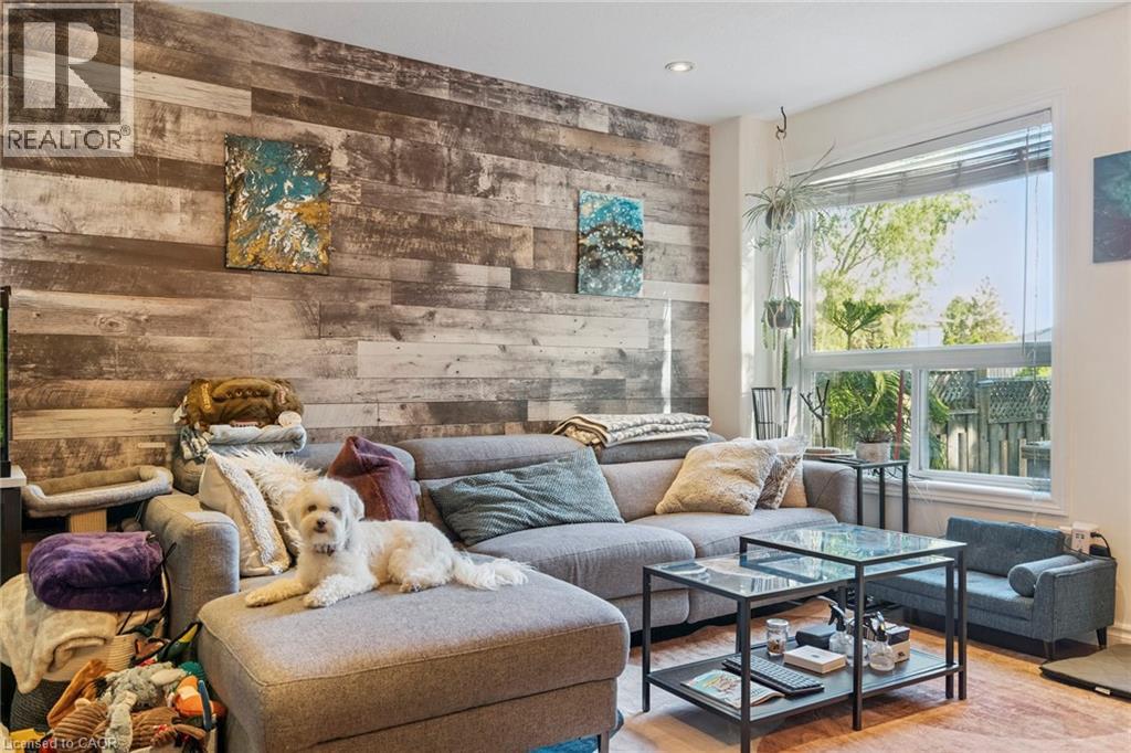 27 Pettit Street, Stoney Creek, Ontario  L8E 5V7 - Photo 12 - 40784002