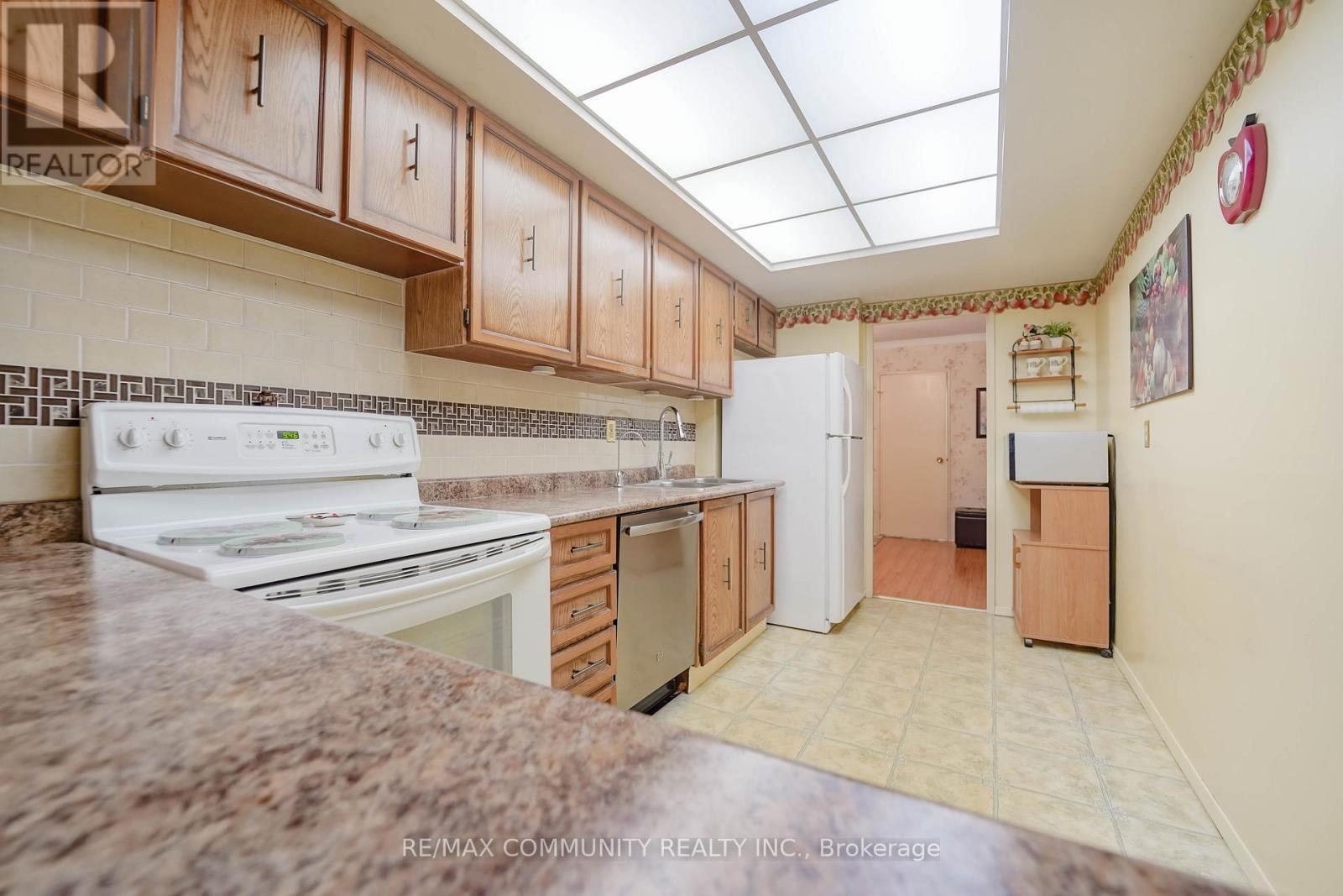 302 - 3131 Bridletowne Circle, Toronto, Ontario  M1W 2S9 - Photo 25 - E12490270