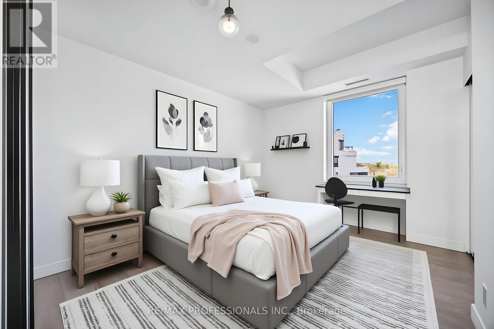 1203 - 1050 Eastern Avenue, Toronto, Ontario  M4L 0B7 - Photo 14 - E12490434