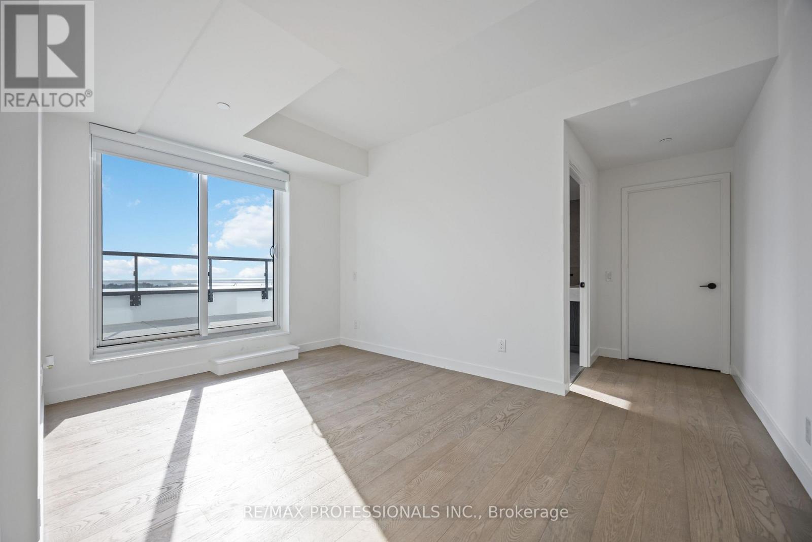 1203 - 1050 Eastern Avenue, Toronto, Ontario  M4L 0B7 - Photo 21 - E12490434