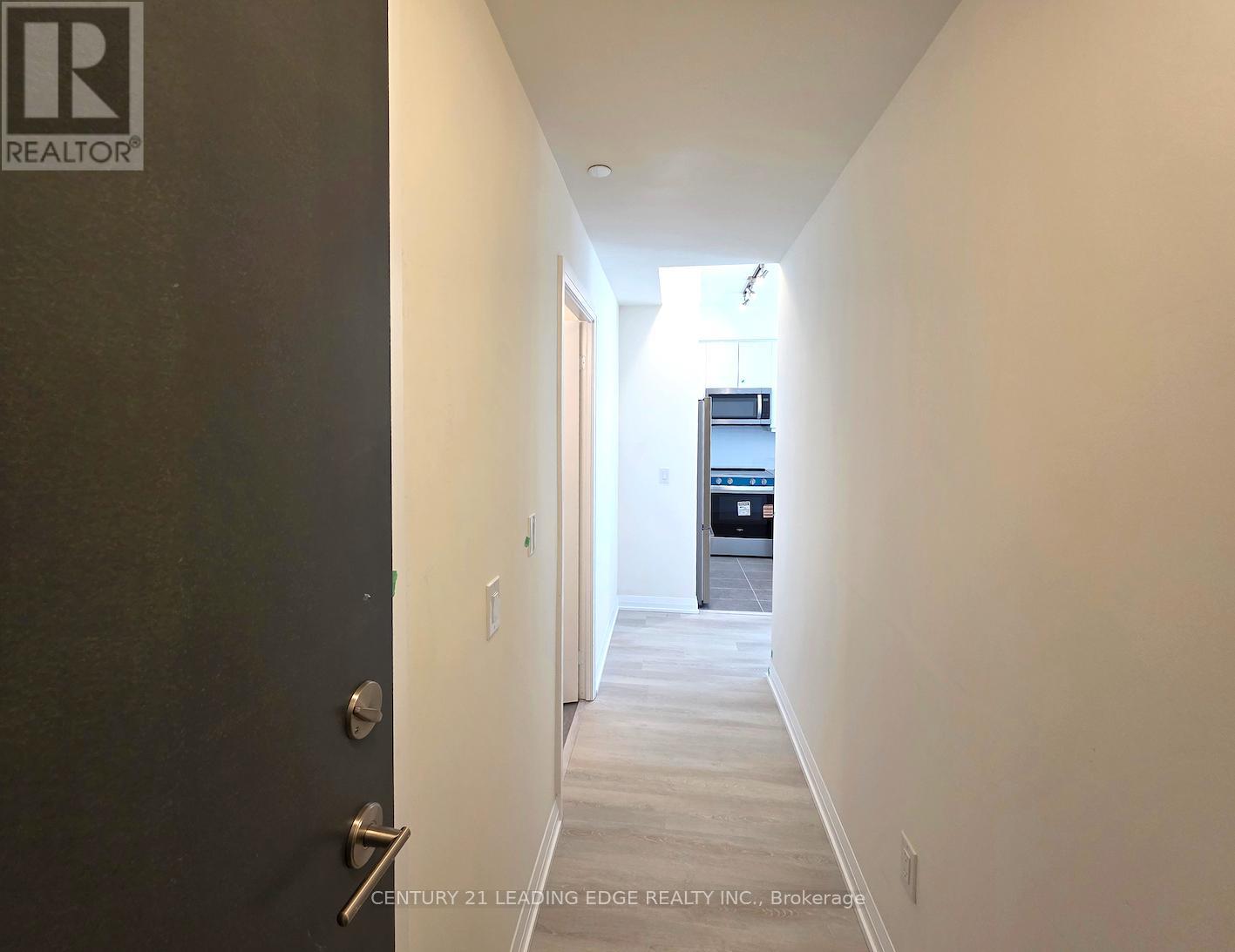 1109 - 3260 Sheppard Avenue E, Toronto, Ontario  M1T 3K3 - Photo 2 - E12490450