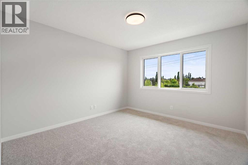 262 West Grove Lane Sw, Calgary, Alberta  T3H 6K7 - Photo 28 - A2250270