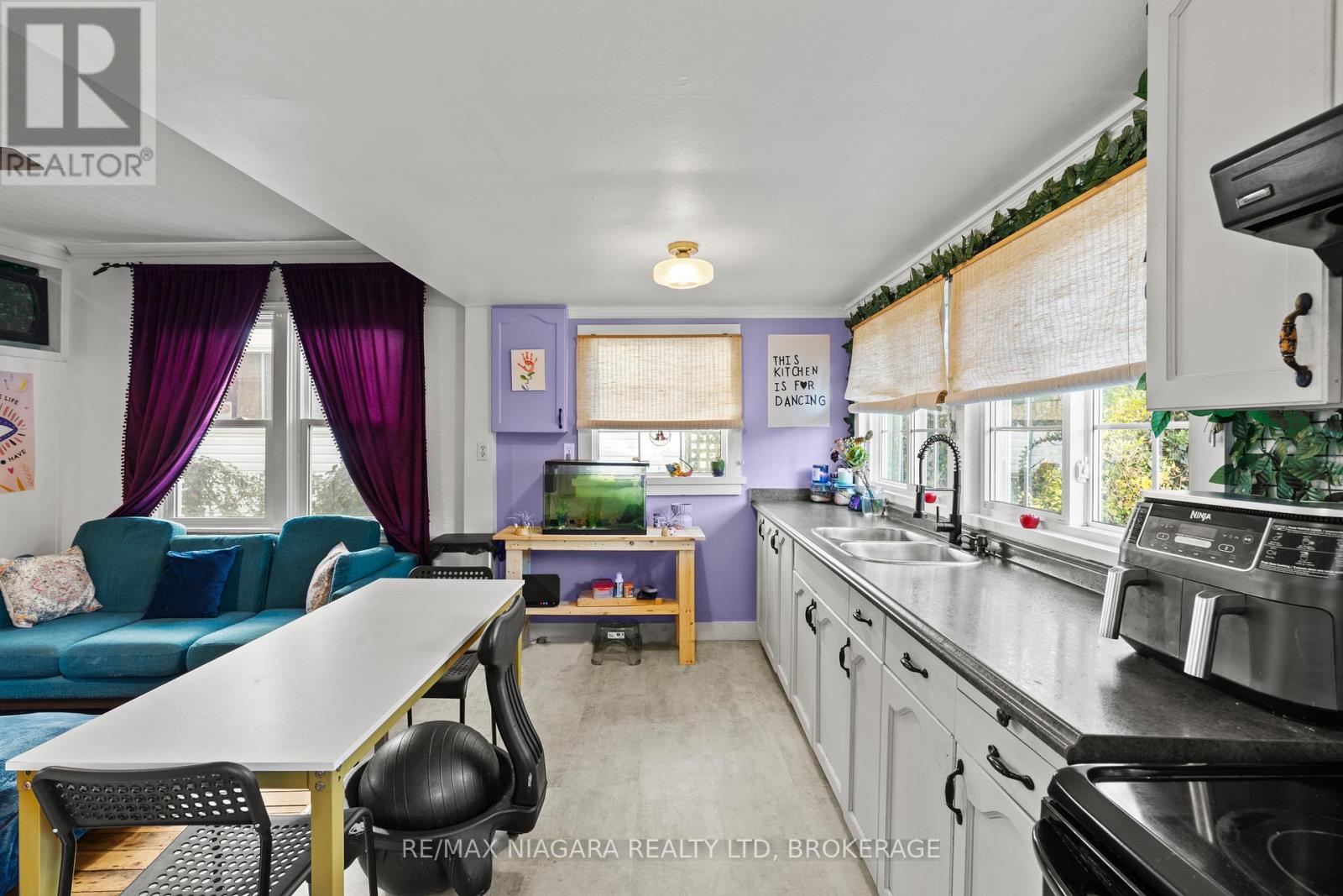 118 Lincoln Road E, Fort Erie, Ontario  L0S 1B0 - Photo 13 - X12490518