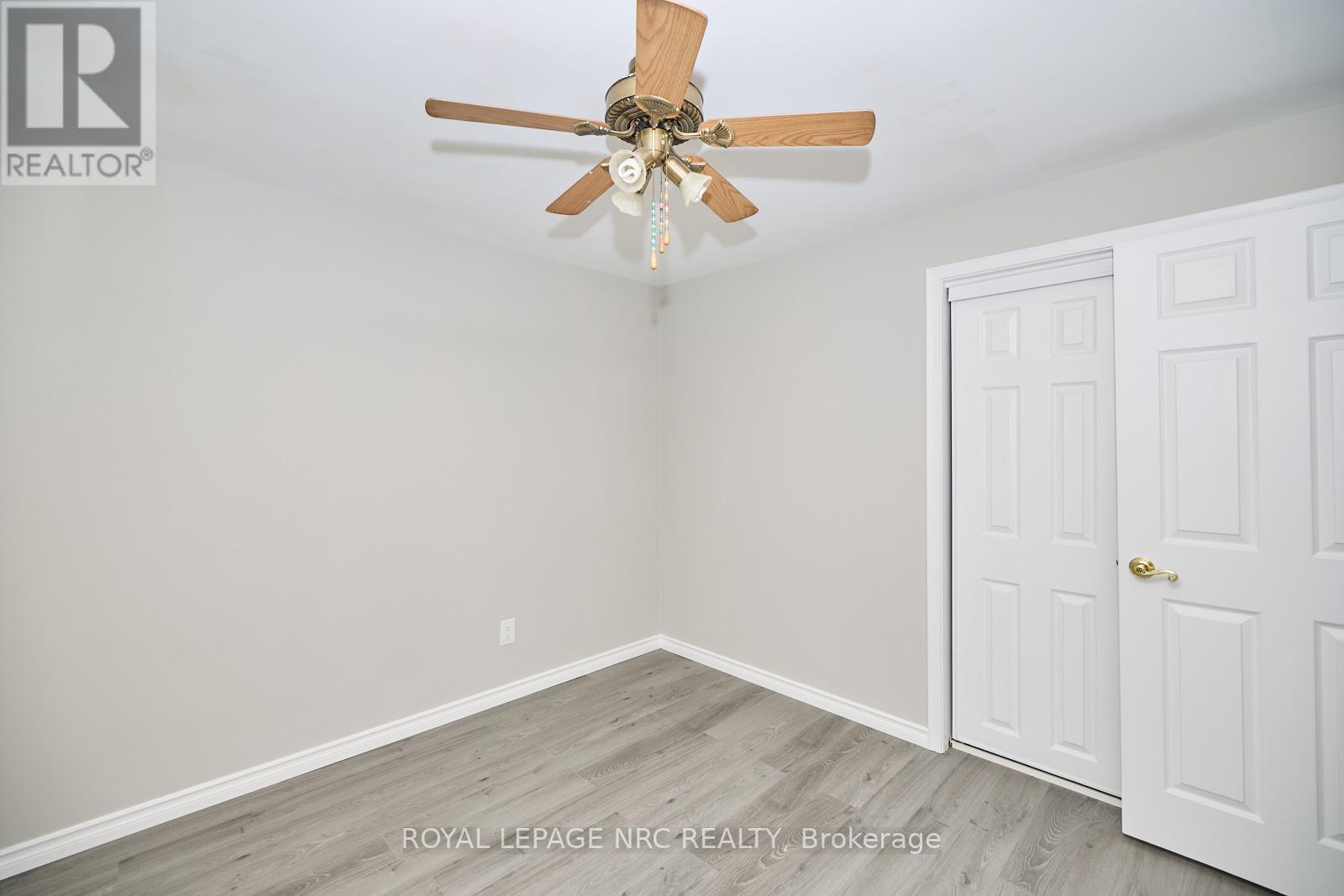 7405 Susan Crescent, Niagara Falls (Oldfield), Ontario  L2G 3H5 - Photo 13 - X12490614