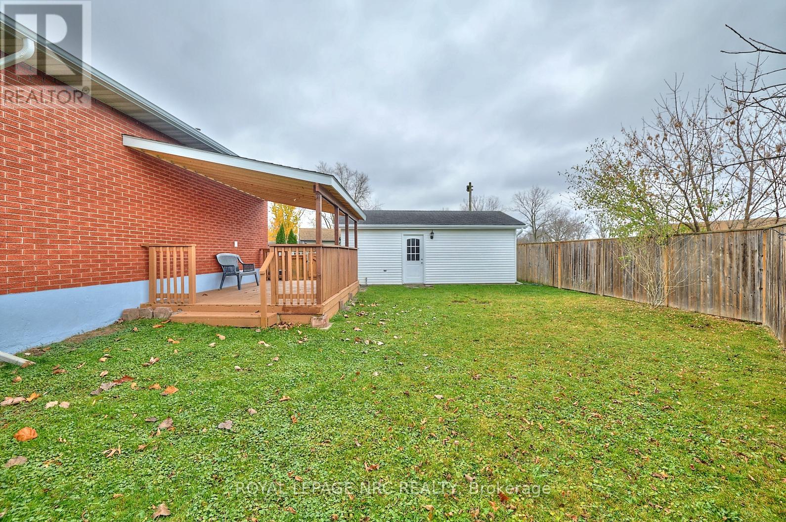 7405 Susan Crescent, Niagara Falls (Oldfield), Ontario  L2G 3H5 - Photo 33 - X12490614