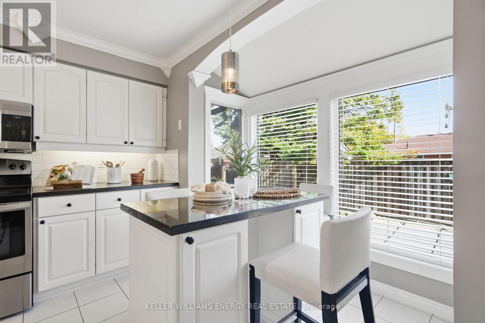 781 Fernhill Boulevard, Oshawa, Ontario  L1J 5K5 - Photo 6 - E12490612