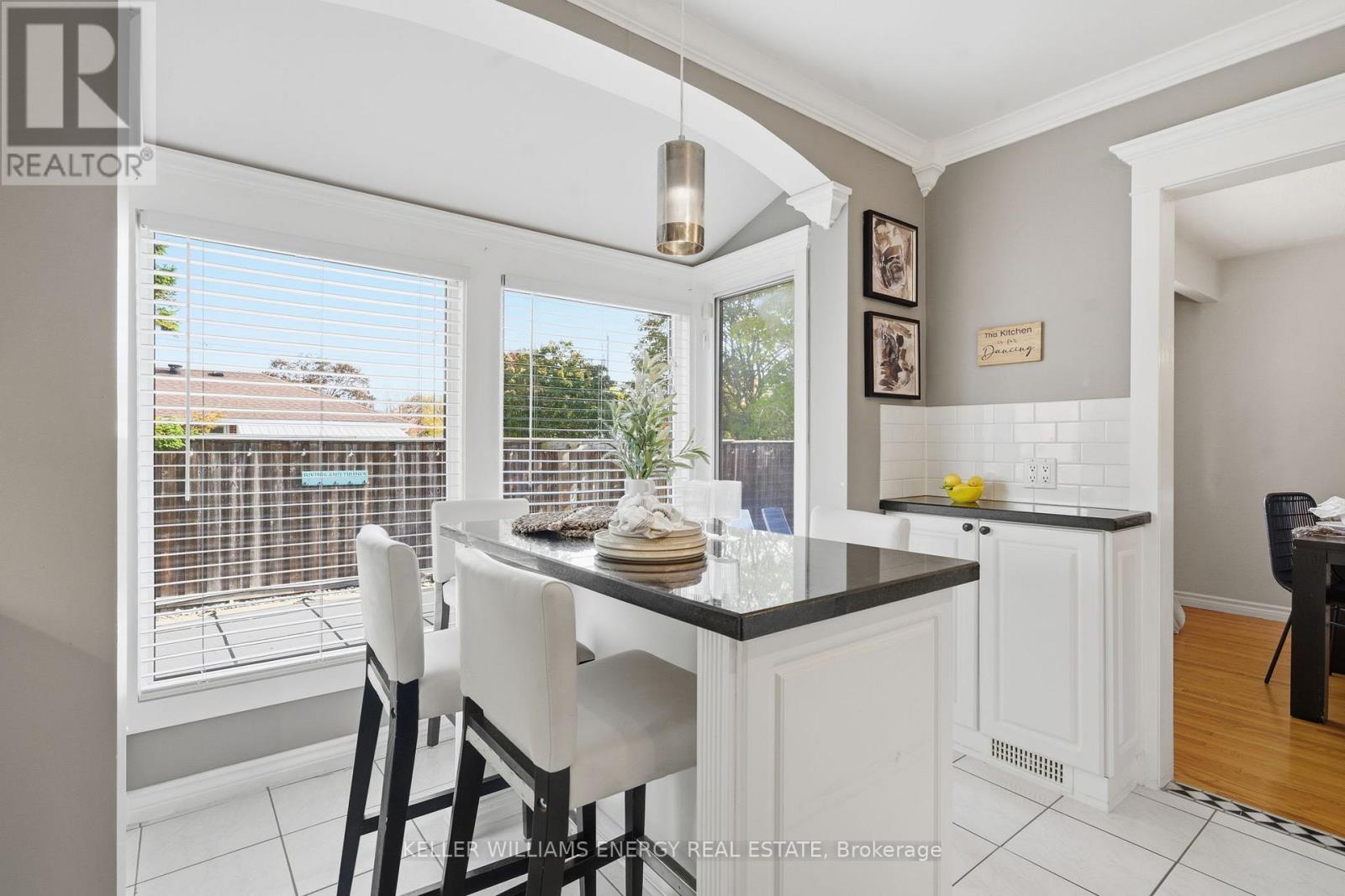 781 Fernhill Boulevard, Oshawa, Ontario  L1J 5K5 - Photo 7 - E12490612