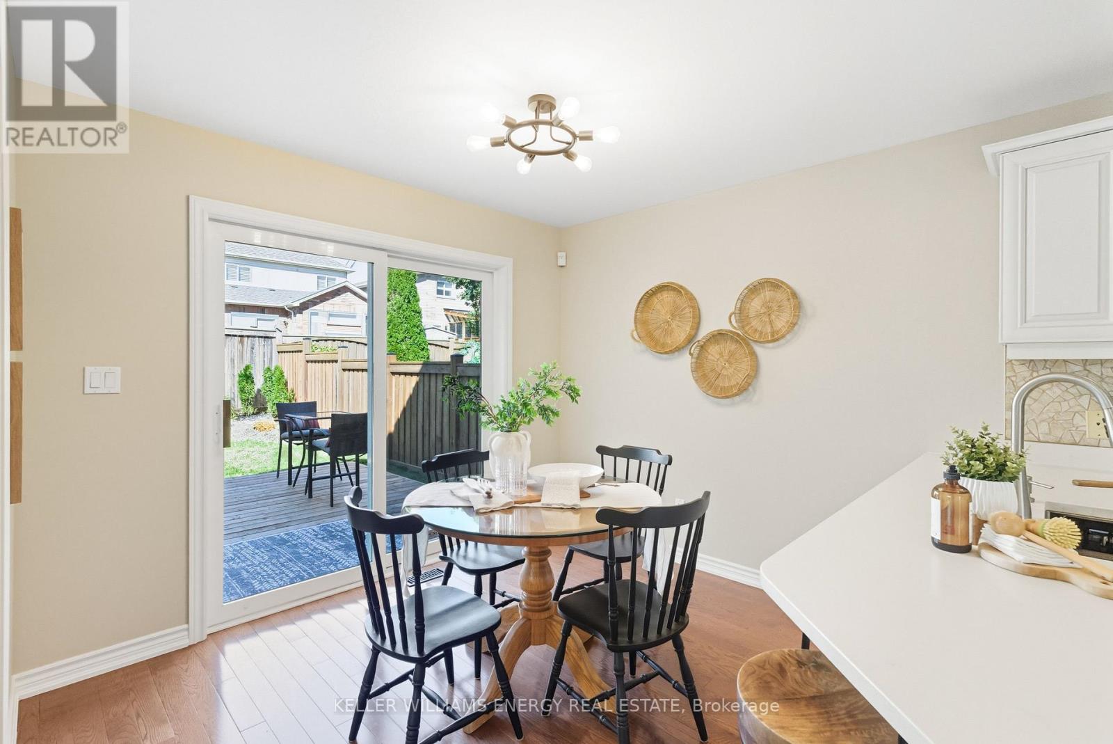 47 Scepter Place, Whitby (Rolling Acres), Ontario  L1R 3A8 - Photo 11 - E12490866