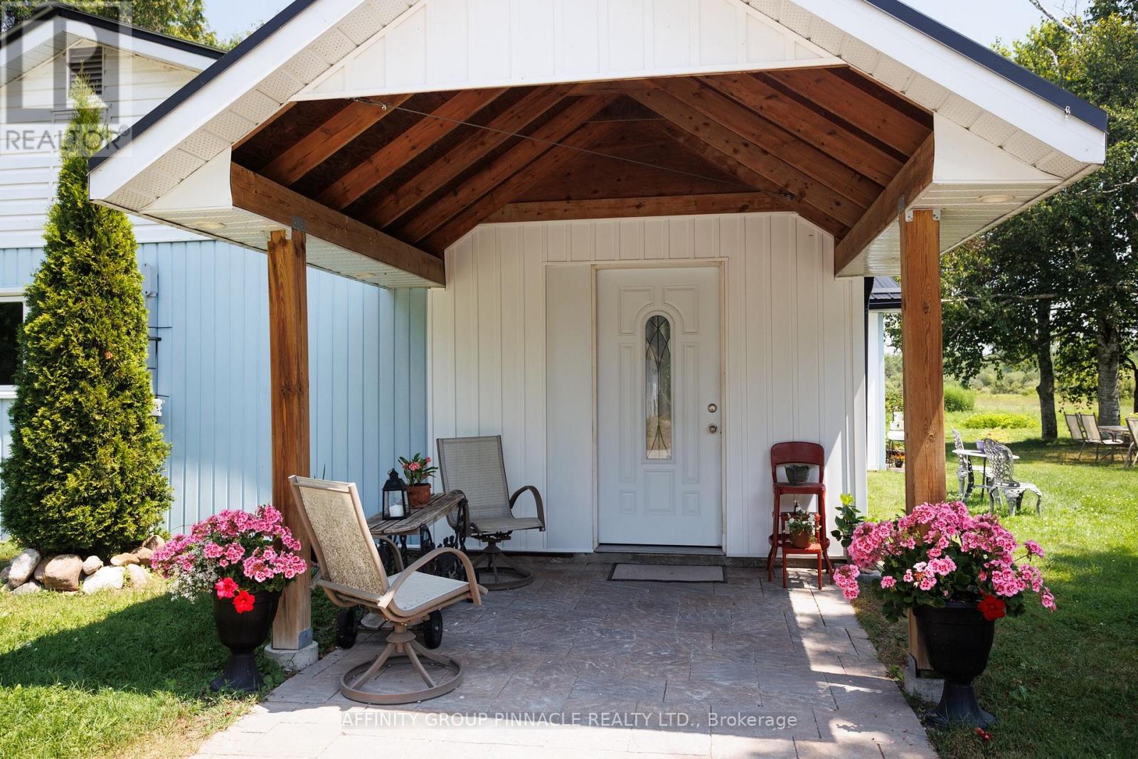 B1710 Conc Rd 8 Thorah Road, Brock, Ontario  L0K 1A0 - Photo 5 - N12490658