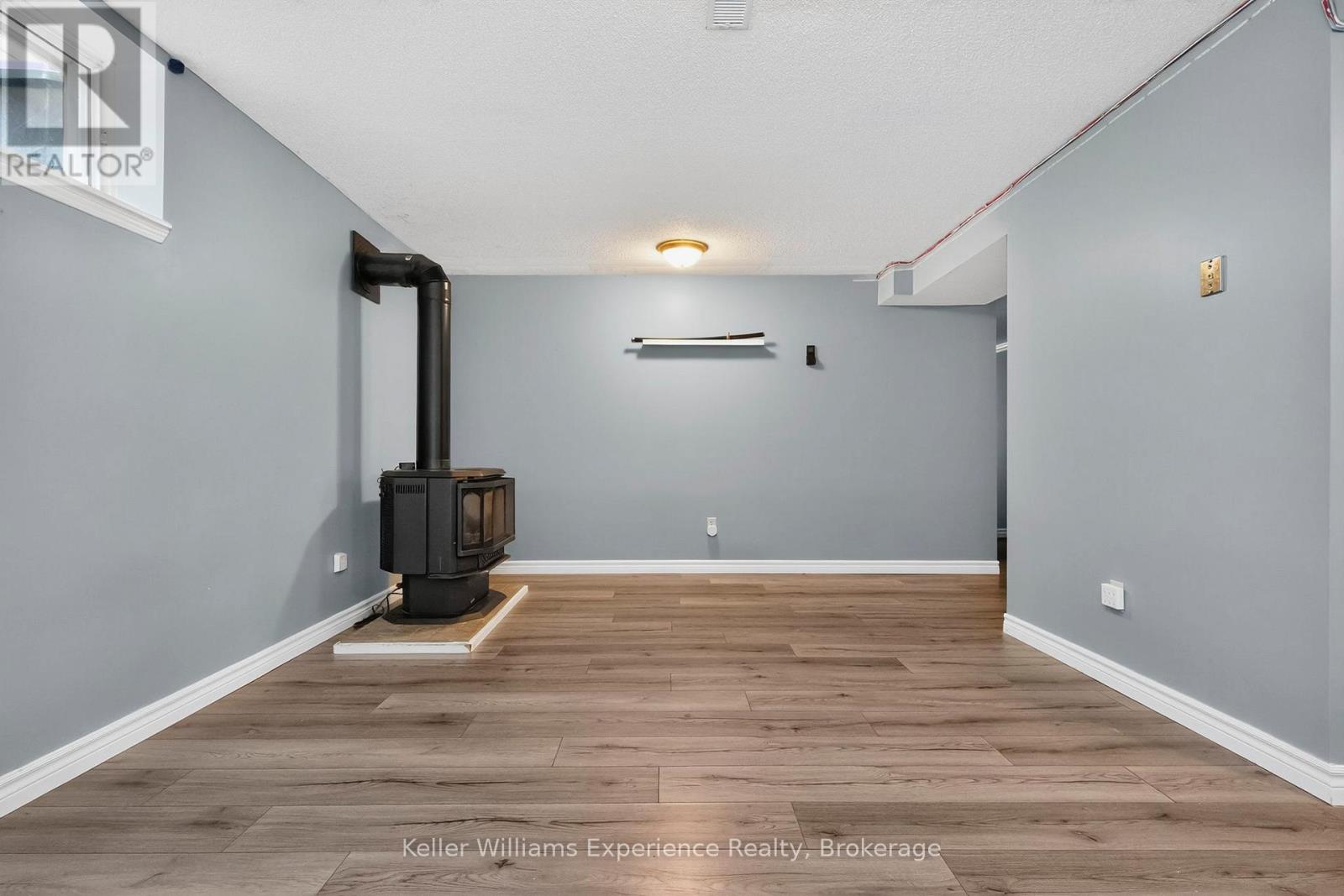 308 Assiniboia Street, Tay, Ontario  L0K 1R0 - Photo 26 - S12490762