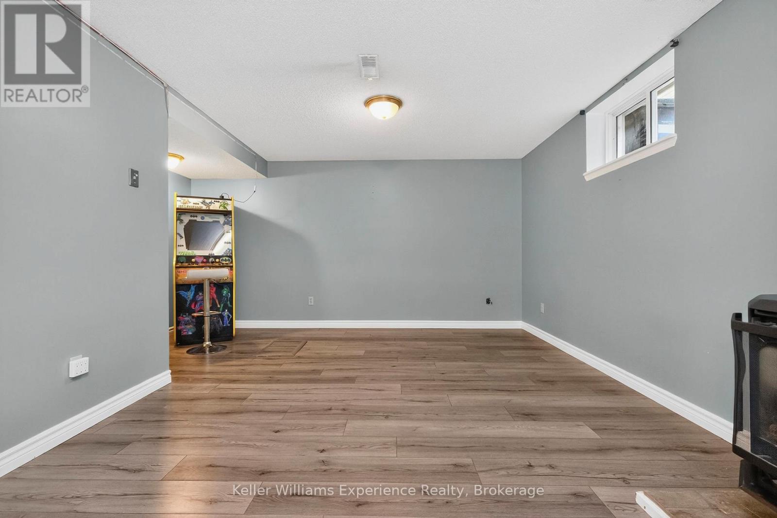 308 Assiniboia Street, Tay, Ontario  L0K 1R0 - Photo 27 - S12490762