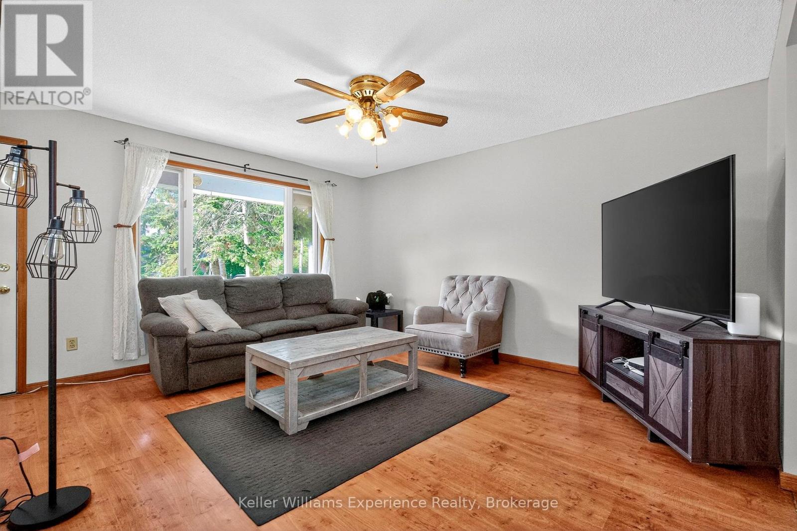 308 Assiniboia Street, Tay, Ontario  L0K 1R0 - Photo 9 - S12490762