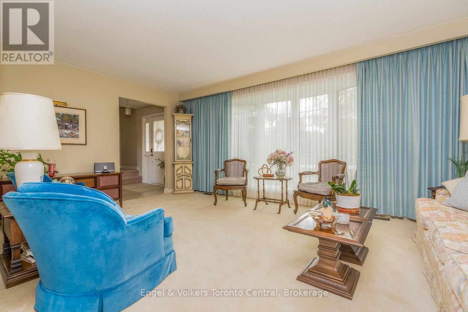 28 Batteaux Road, Clearview (Nottawa), Ontario  L0M 1P0 - Photo 10 - S12490862