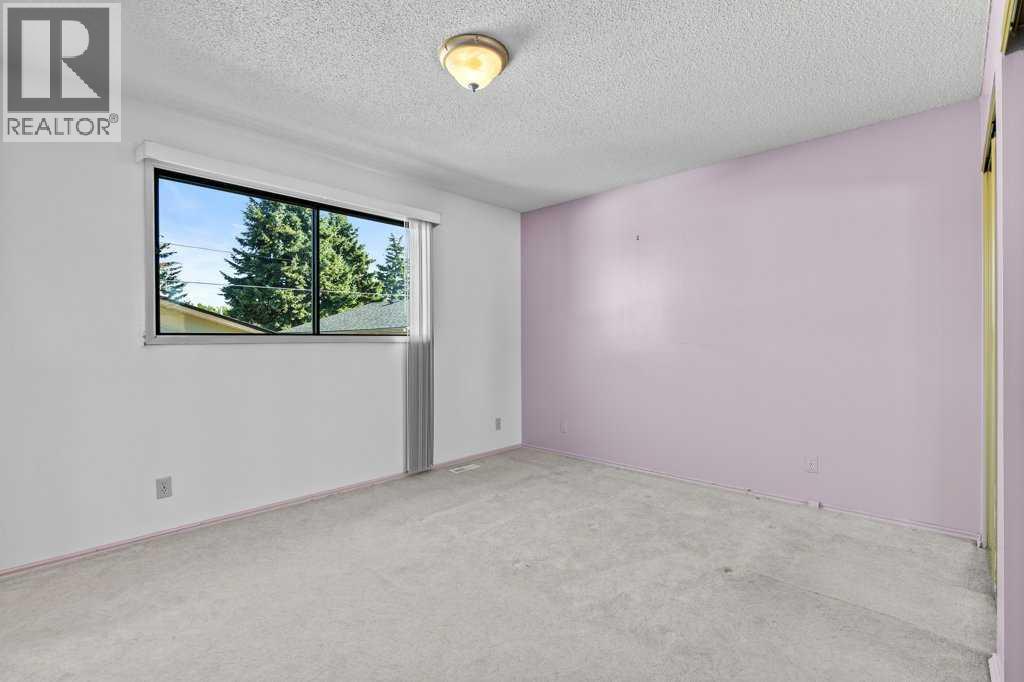 4724 Rundlehorn Drive Ne, Calgary, Alberta  T1Y 2N4 - Photo 12 - A2266087