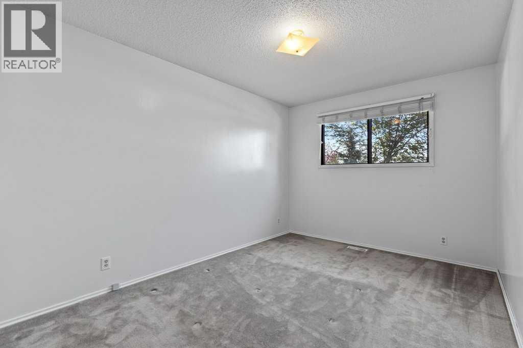 4724 Rundlehorn Drive Ne, Calgary, Alberta  T1Y 2N4 - Photo 16 - A2266087