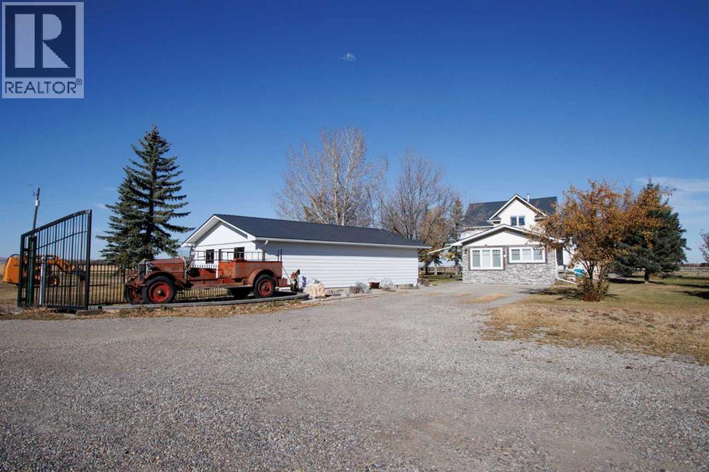 140043 Range Road 274, Rural Willow Creek No. 26, Alberta  T0L 1Z0 - Photo 3 - A2266729