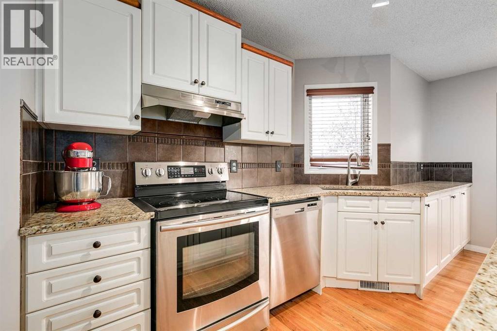 29 Douglas Woods Gardens Se, Calgary, Alberta  T2Z 3A9 - Photo 7 - A2267473