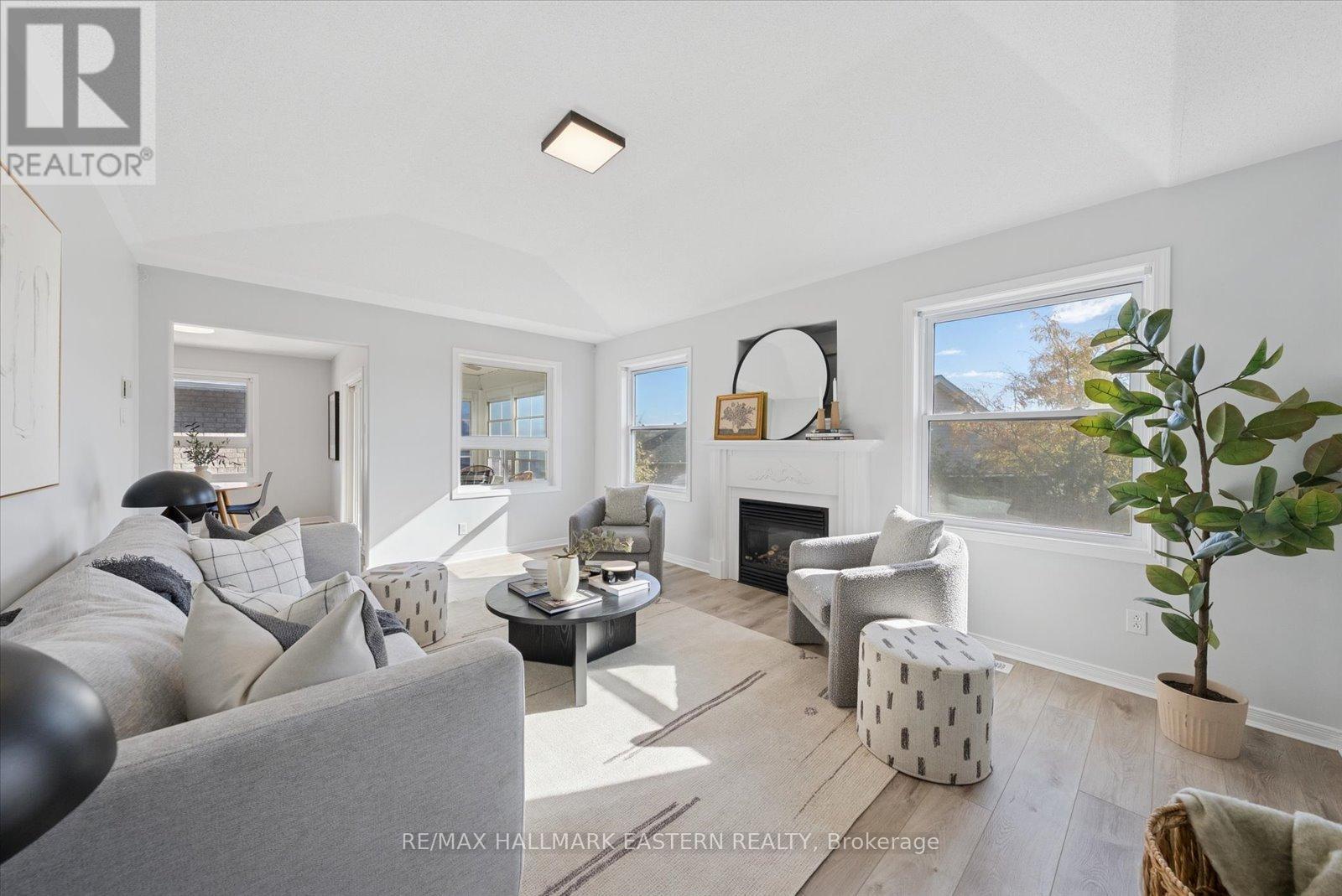 2431 Marsdale Drive, Peterborough, Ontario  K9L 1Z3 - Photo 13 - X12490720